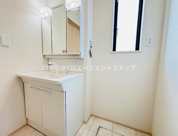 島之内9期 A号棟(洗面台・洗面所)