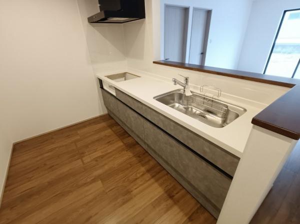 フォレクス祇園２　新築住宅