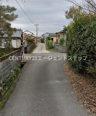 西都市岡富中古