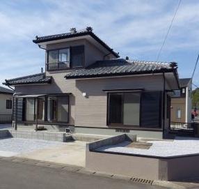 高岡町飯田中古