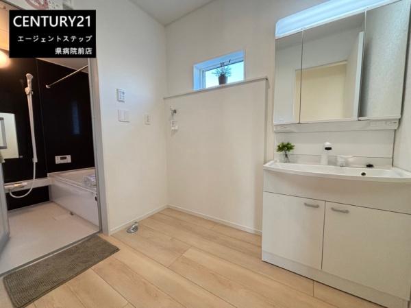 宮崎市大字赤江の新築一戸建(洗面台・洗面所)