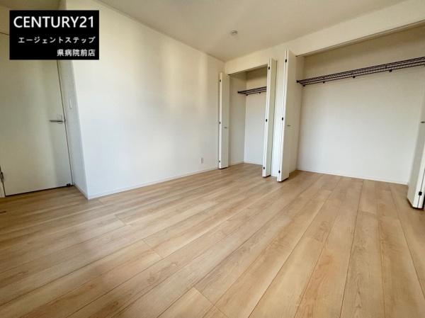 宮崎市大字赤江の新築一戸建(洋室)