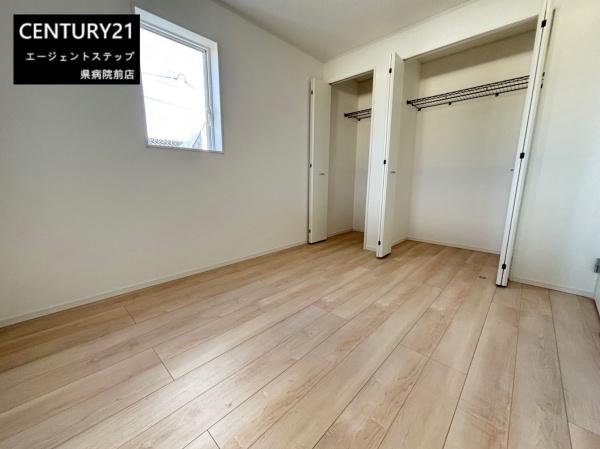 宮崎市大字赤江の新築一戸建(洋室)