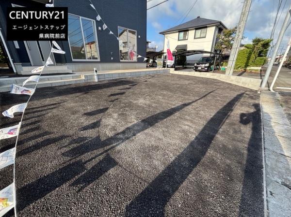 宮崎市大字赤江の新築一戸建(駐車場)