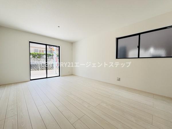 宮崎市希望ケ丘３丁目の新築一戸建