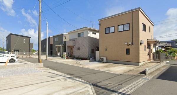 宮崎市月見ケ丘２丁目の中古一戸建