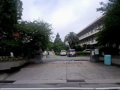 サンパーク南宮崎駅前Ⅱレジデンス(宮崎市立大淀小学校)