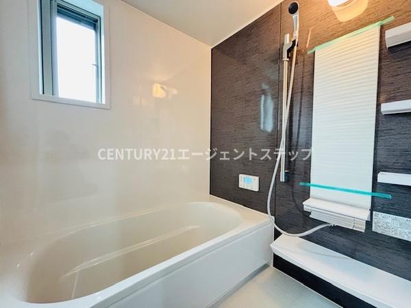 桜ヶ丘町C号地新築