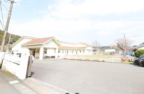高岡町五町新築(高岡幼稚園)