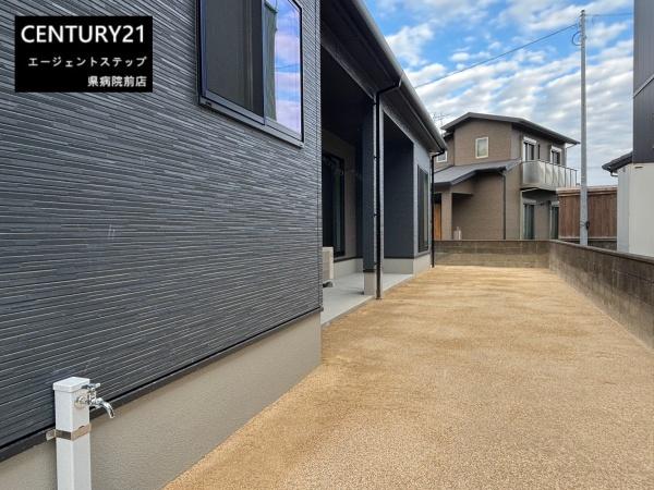 桜ヶ丘町　新築