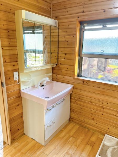 西都市大字鹿野田の中古一戸建て