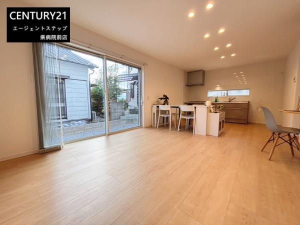 桜ヶ丘町　新築