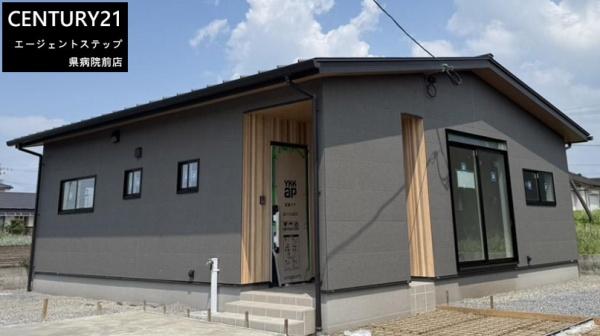 曽於市末吉町諏訪方の新築一戸建