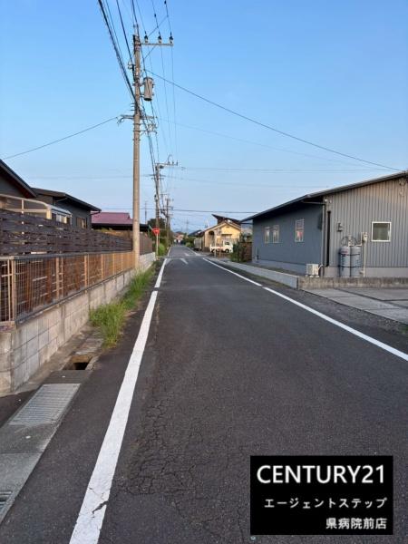 曽於市末吉町諏訪方の新築一戸建