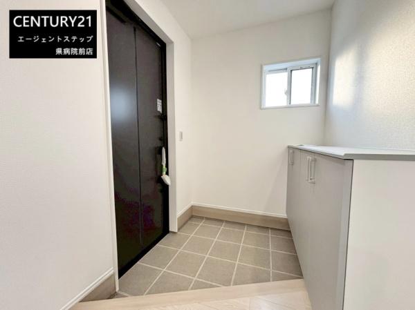 曽於市末吉町諏訪方の新築一戸建
