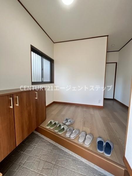 宮崎市高岡町下倉永の中古一戸建て(玄関)