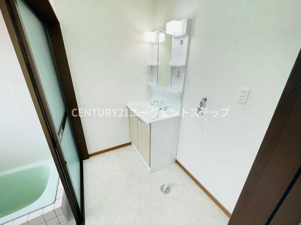 宮崎市生目台東4丁目の中古一戸建て(洗面台・洗面所)