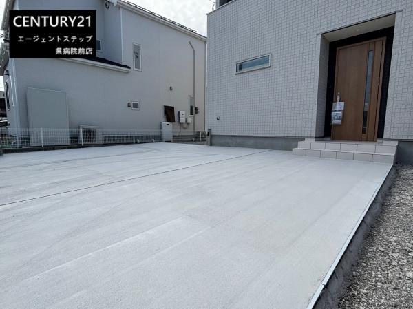 大塚町窪田モデル　新築