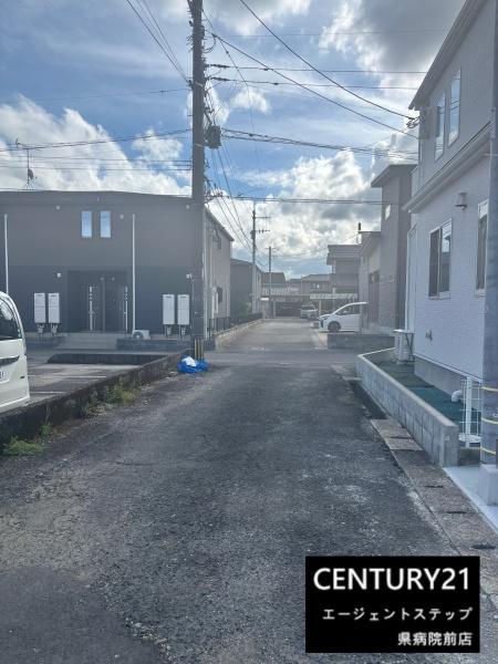 大塚町窪田モデル　新築