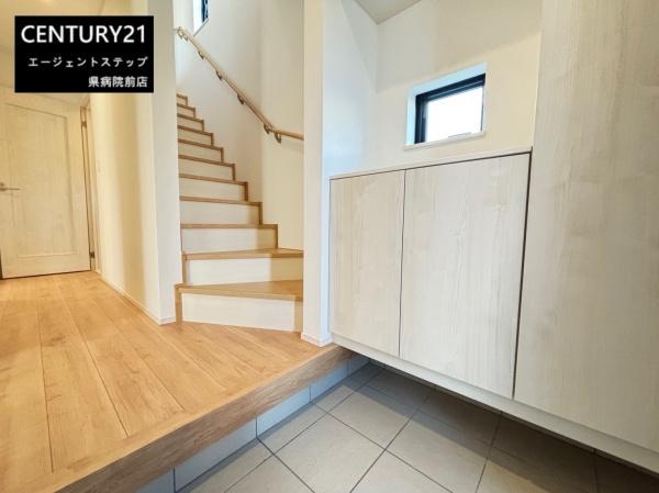 大橋2丁目A号棟 新築(玄関)