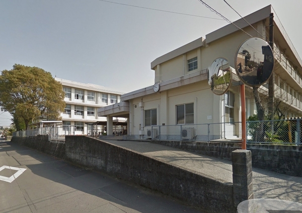 FelidiaGarden島之内Ⅱ期2号棟(宮崎市立住吉中学校)