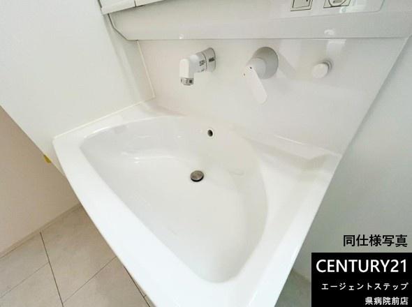 都城一万城町4A　新築