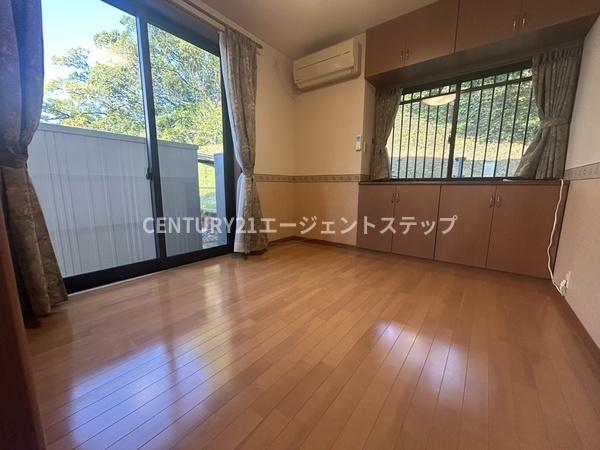 宮崎市月見ケ丘１丁目の中古一戸建て