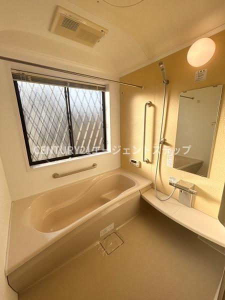 宮崎市月見ケ丘１丁目の中古一戸建て