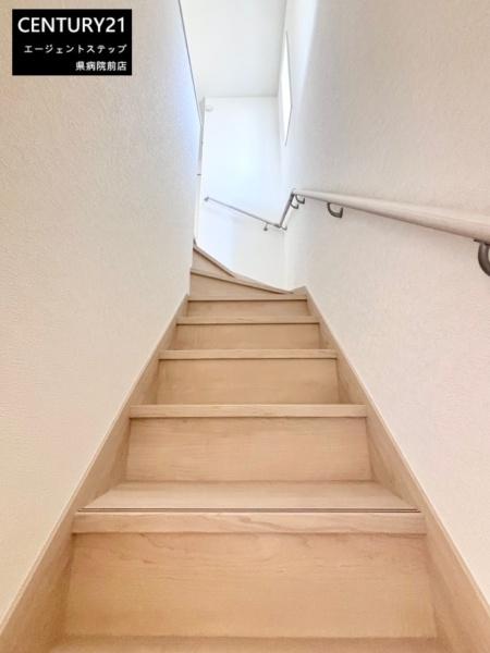クレイドルガーデン佐土原町下那珂第4　1号棟