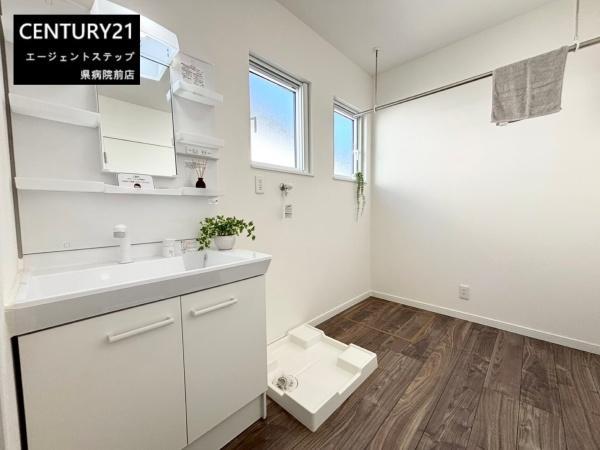 北諸県郡三股町新馬場の中古一戸建て