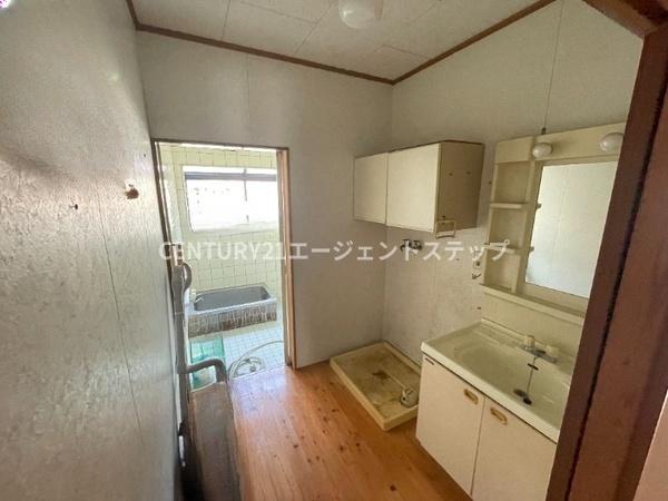 児湯郡新富町大字新田の中古一戸建て
