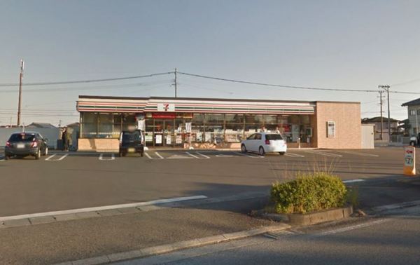 児湯郡新富町B号棟(セブンイレブン新富上富田店)