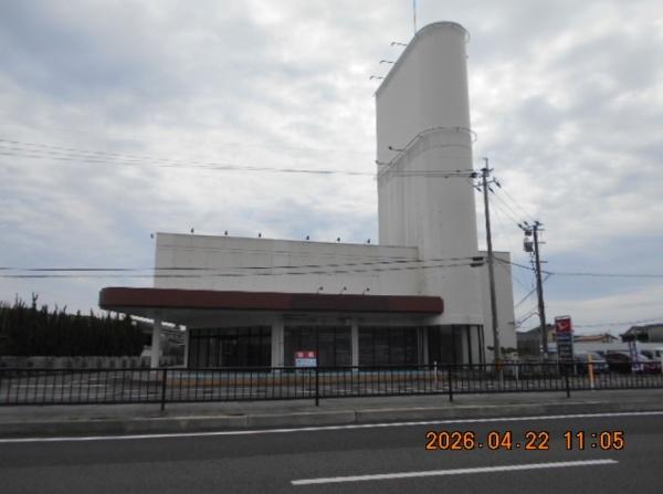 日向市財光寺店舗