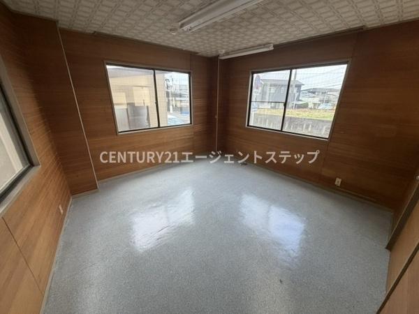 宮崎市月見ケ丘５丁目の中古一戸建