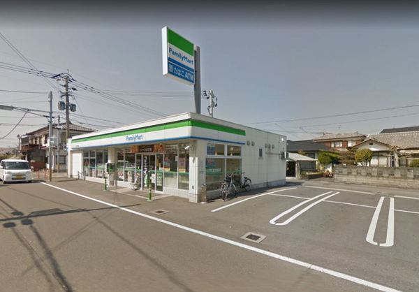 宮崎市月見ケ丘２丁目の土地(ファミリーマート月見ヶ丘団地店)
