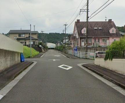 生目台西4丁目中古