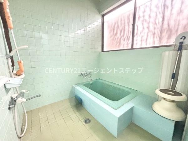西都市旭１丁目の中古一戸建て