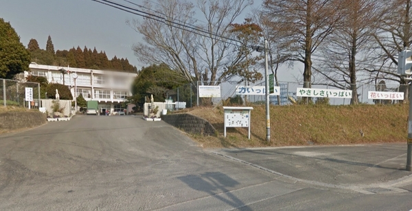 宮崎市佐土原町西上那珂の中古一戸建て(宮崎市立那珂小学校)