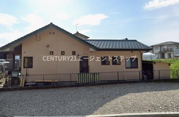 西都市大字三宅の中古一戸建て