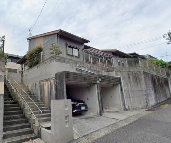 薫る坂2丁目中古