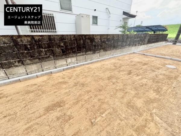 祇園第2-2号棟 新築(庭)