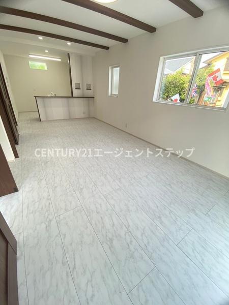 第14中西町2号地　新築