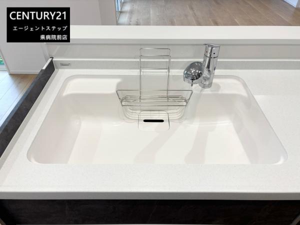 FelidiaGarden佐土原町下田島5号棟　新築