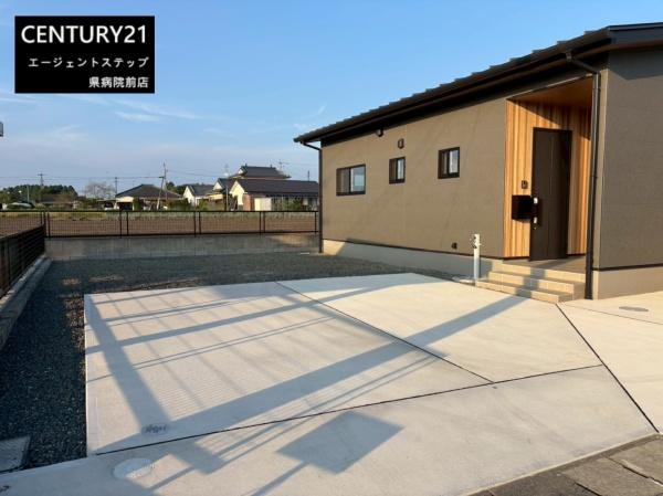 曽於市末吉町諏訪方の新築一戸建
