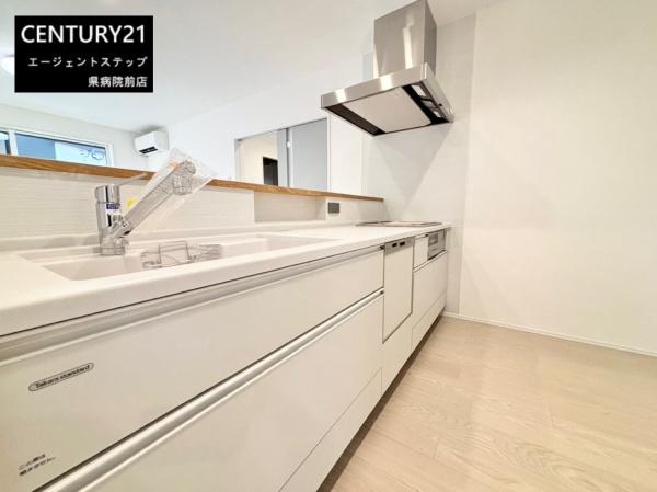 曽於市末吉町諏訪方の新築一戸建