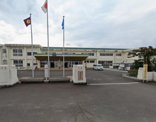 北諸県郡三股町大字樺山の新築一戸建(三股町立三股中学校)