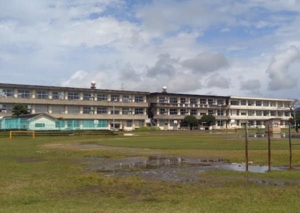 都城市金田町の新築一戸建(都城市立沖水小学校)