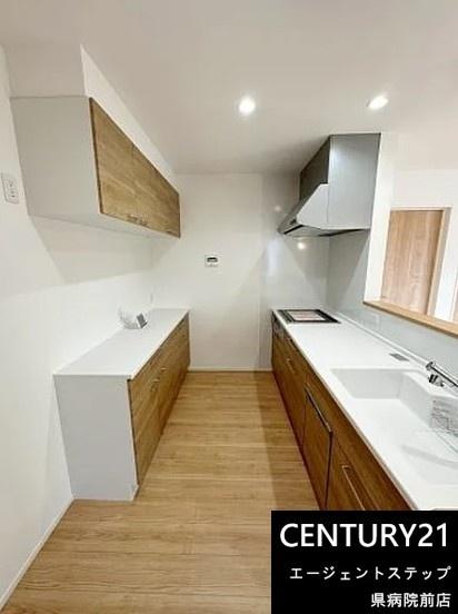 三股町11　新築