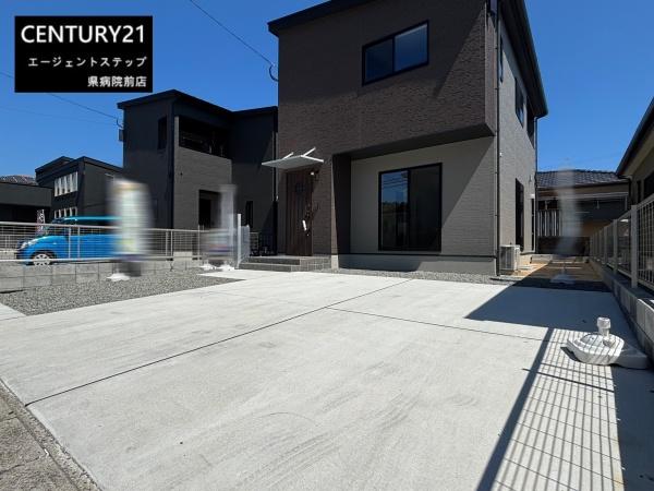 大塚町B　新築