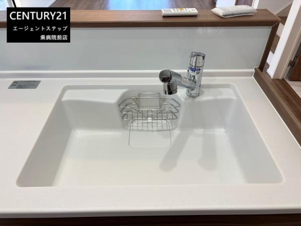 大塚町B　新築